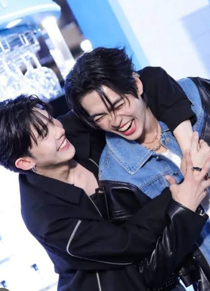 OstHelia8708's tweet photo. Today it, I am no longer a fan of GMM because of the forced separation of couples.
Please come back, we’re begging you!  The fans can’t live without you! We miss you so much! 
#JoongDunk #AouBoom #bringbackaouboomjoongdunk https://t.co/PLnzcgFmHC