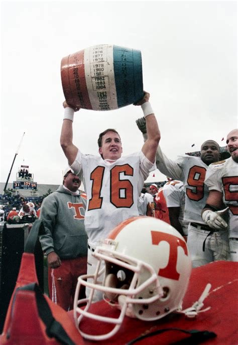 NotMyWorkTweets's tweet photo. You’ve done a great job of listening to fans, @AD_DannyWhite. This time we’re asking once again to bring back the barrel. https://t.co/IDIQUnCIx3