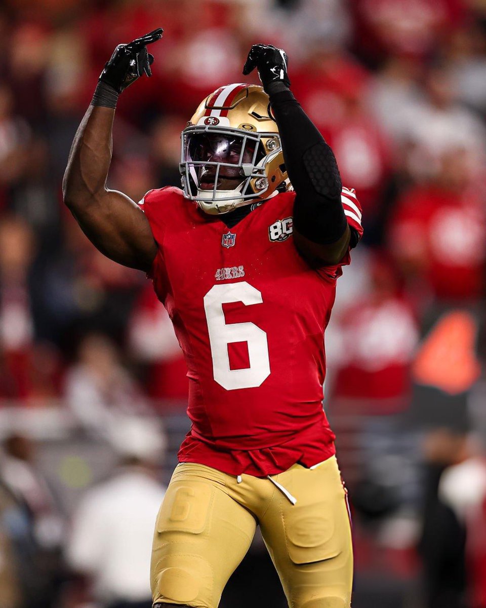 OurSf49ers's tweet photo. Shoutout to Malik Mustapha for his incredible performance and helping secure the win for the Niners! 

Numerous bone crushing hits en route to a big night with 4 tackles, 1 PBU, 1 QB hit, and 1/2 a sack! https://t.co/Z2Bu3SABC7