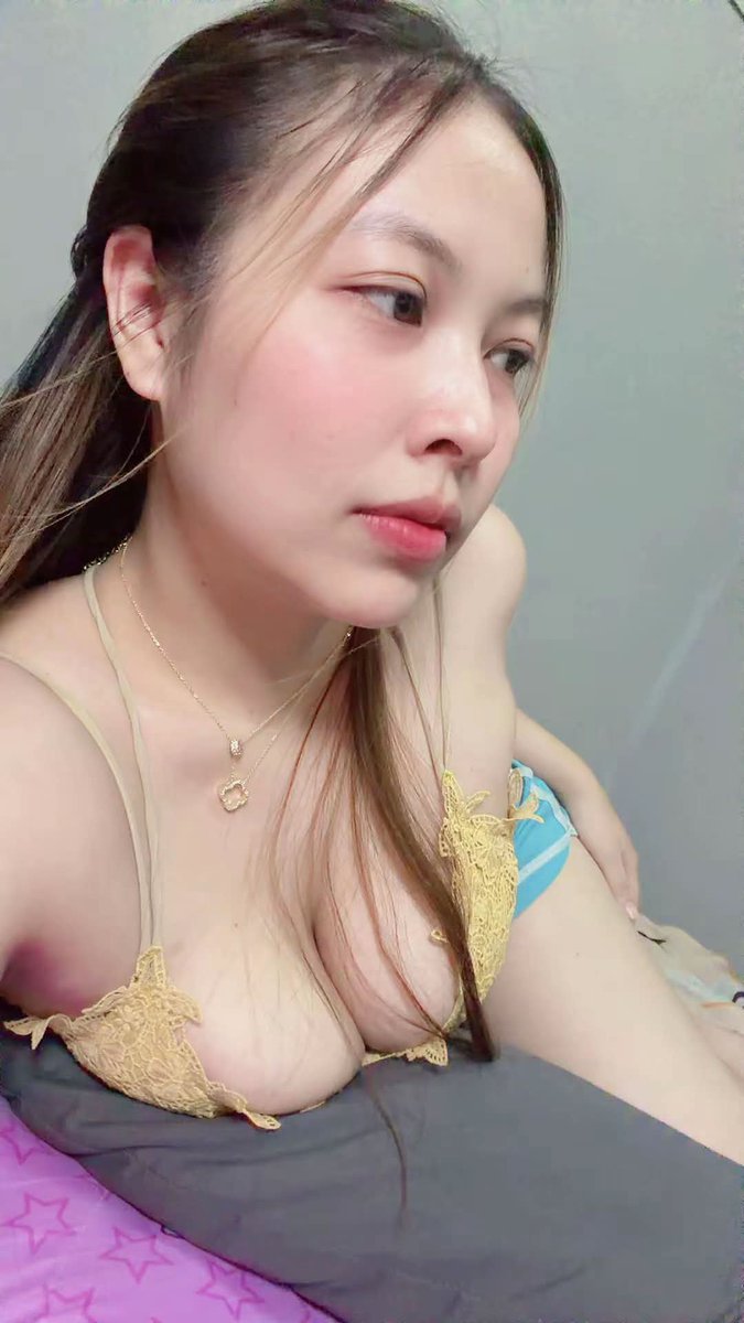 Daivta's tweet photo. หาหมาที่ไม่มีเจ้าของ
หมาแก่.หมาเด็กได้หมด https://t.co/gnLv75wPGJ