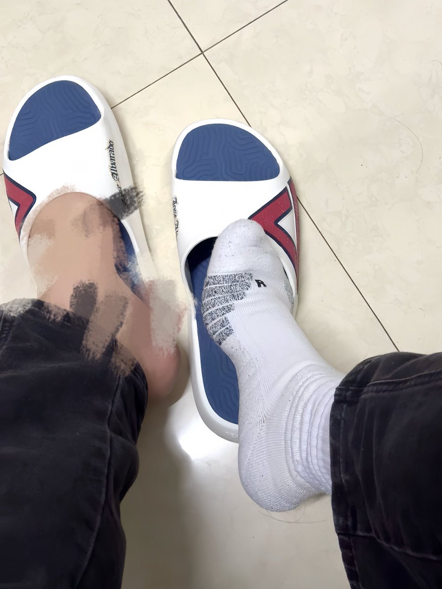 huihui1334's tweet photo. 有没有人喜欢犬系，我最近活得像条狗 #gay #top #zero #同 #男高 #side #和平精英 #陪玩 https://t.co/XRUIFoJvVG