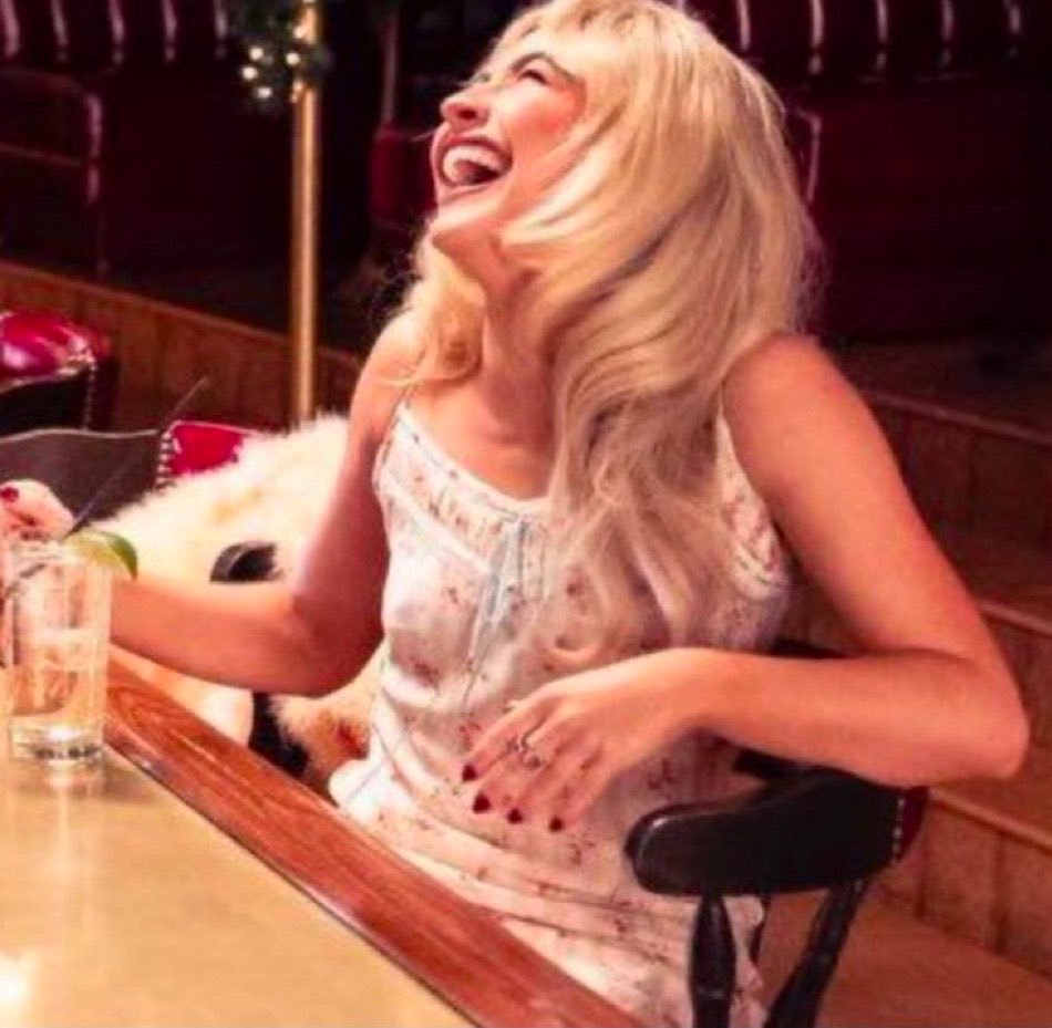 taydecodes's tweet photo. Who wants to be my lesbian bestie that's so appalled at how straight men are moving in 2026 that you actually raise my standards? https://t.co/f7MD3IdvSc