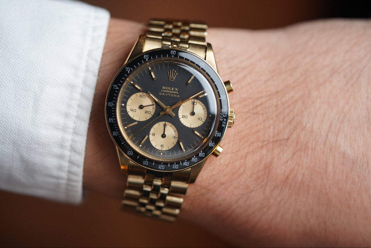 ericwind's tweet photo. A gorgeous Rolex Daytona reference 6241 in 14k gold https://t.co/65lOQZa2SP