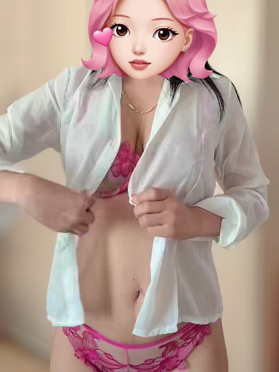 Keaibabyy's tweet photo. 偷拍下媳妇早上换衣服上班！ https://t.co/NL94EjbZ2X