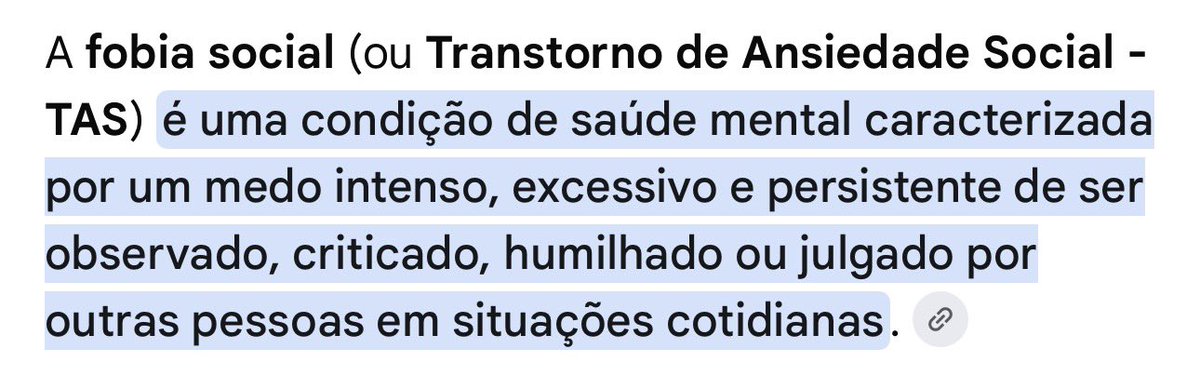 crushdobbb20's tweet photo. Imagine ter fobia social e escolher justamente o momento em que o Brasil inteiro está em desespero, buscando uma salvação, para fazer suspense sobre sua volta à internet depois de um ano.

Não vi o vídeo mas pra fazer isso ele já deve ter se curado. https://t.co/o2sn2xElHz