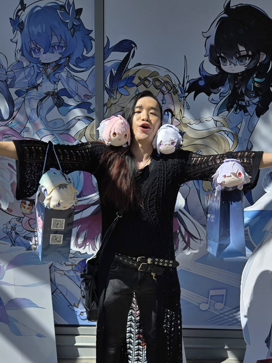 JinxMathalos's tweet photo. REDEMPTION AFTER THE 6.5 HR WAIT 5050 LOSS ON SATURDAY AND GOT ALL THE 5 STAR PLUSH

Thank you to the kind Kuro Staff for doing all they could with the situation they were in

Out of Daughter Chibi Plush but it is what it is

#wutheringwaves #tothenewworld #wuwa2026worldtour https://t.co/G7fCrMg0DI
