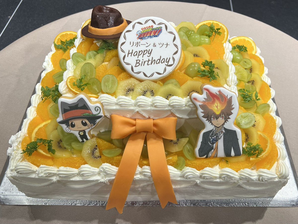 1_ichihide's tweet photo. お誕生日おめでとうございますっ
１０代目🧨🧨🧨🧨🧨🧨🧨🧨🧨🧨
あ、リボーンさんもハピバ🤣

#ボンフェス
#アニリボ20th
#家庭教師ヒットマンREBORN
#リボーン https://t.co/HwxDEg3ANA