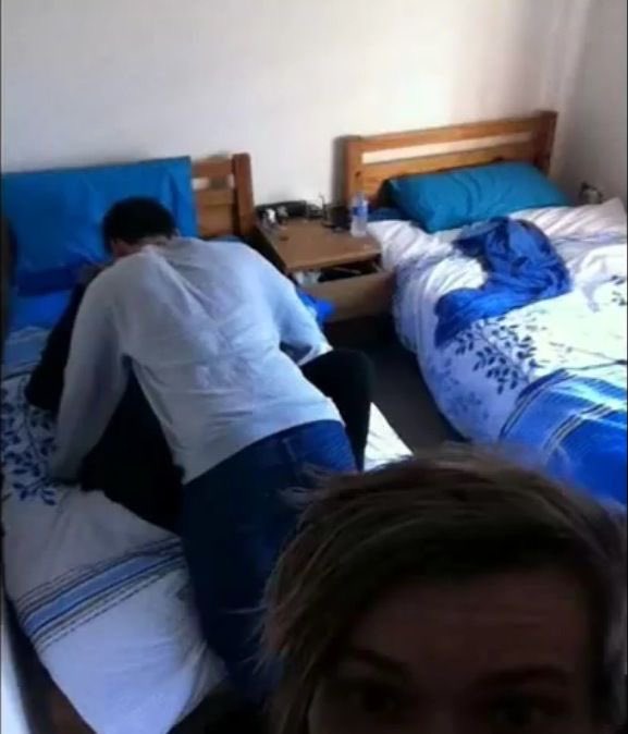 HOURLY5SOS1's tweet photo. https://t.co/b75v6e8W4L
