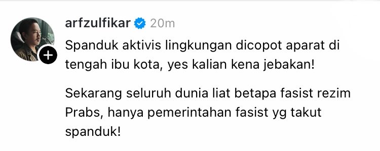 sibambaang's tweet photo. Sepertinya tujuan Greenpeace memang bukan supaya spanduknya menempel lama di patung itu karena mereka tahu, cepat atau lambat aparat akan datang untuk menurunkannya.

Tujuan sebenarnya mungkin:

1. Orang mengambil gambar dan menyebarkannya ke sosmed, karena ini lebih long lasting

2. Seperti yang dibilang bang Zulfikar ini