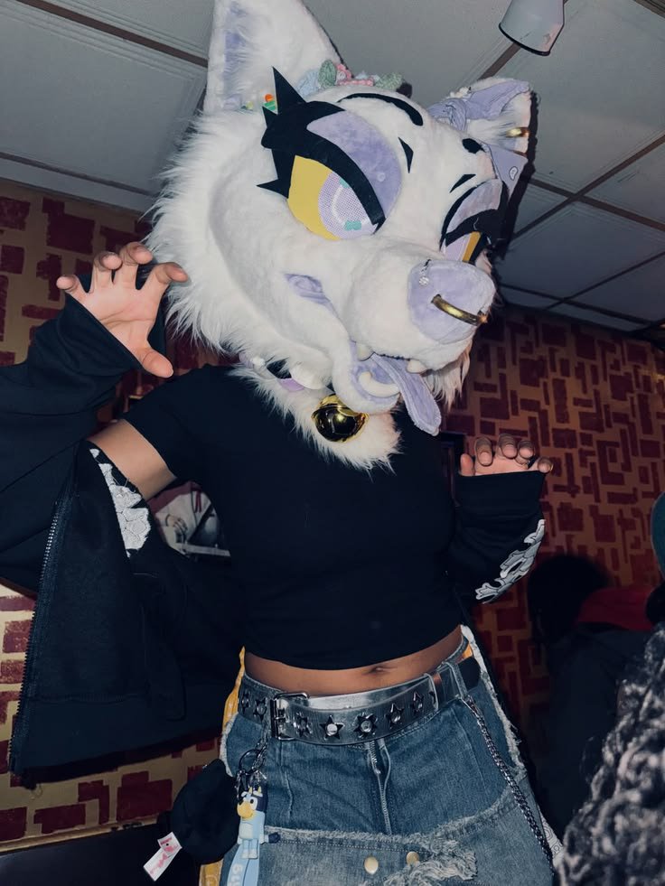 KiraWinterFur's tweet photo. Hello Mommy~
#furryart #fursuit #Fursona #furrygirl https://t.co/YhDDTImIra