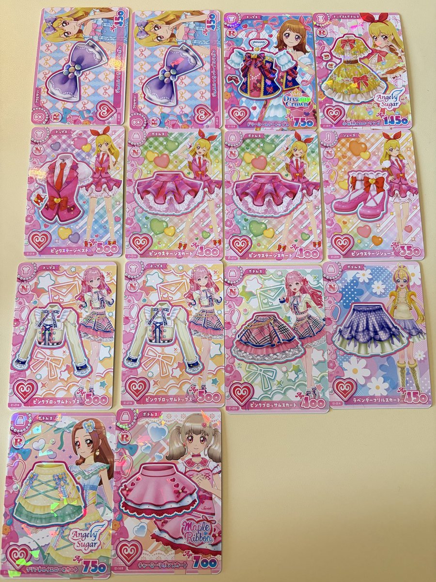 bom13mm's tweet photo. アイカツ　交換　アンコール　カード パラレル アンコールレア オーロラキス

【譲】1.2.3.4枚目　
【求】リプ欄 5枚目 https://t.co/Rn2fYNkE8L