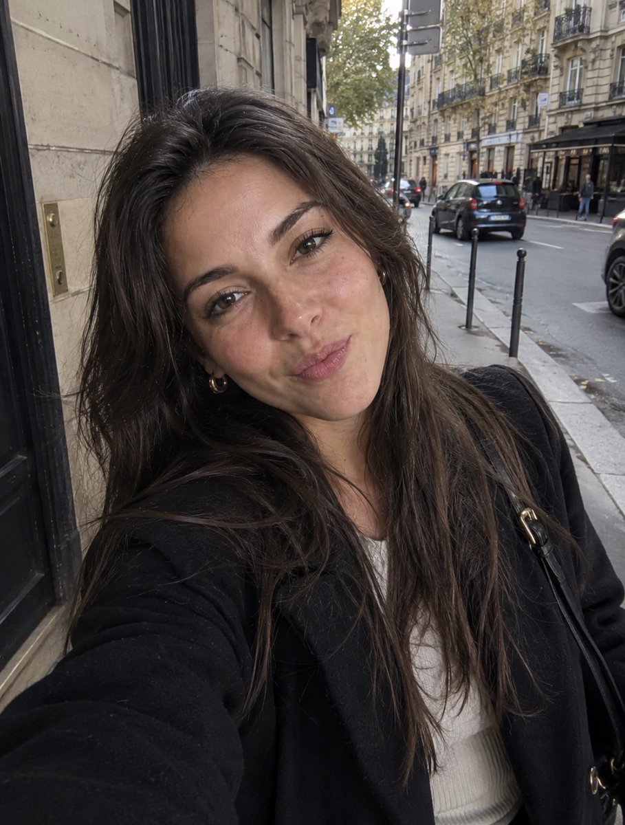 0xVelt's tweet photo. Je suis française, et j’emmerde tous les étrangers qui ont cassé, pillé nos commerçants et sali notre beau pays. https://t.co/uckqvepNBW