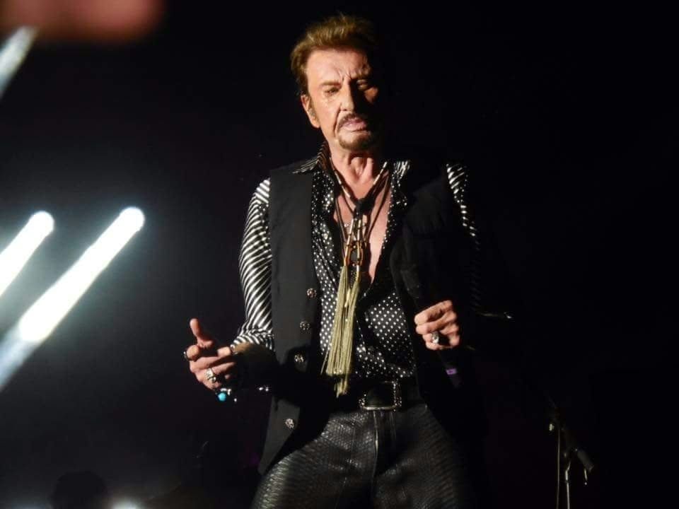 denisgueldry's tweet photo. Salut à tous les fans de Johnny Hallyday aux amies amis je vous souhaite un excellent mardi avec un bon café ☕ bises Rock'n'roll blues 😘🦅✌️🐺🎸🙏#TeamHallyday #EternelJohnny #DuRespectAJohnnyEtLaeticia #JohnnyHallyday83Ans @LHallyday @JohnnySjh https://t.co/1RJppkhJBr