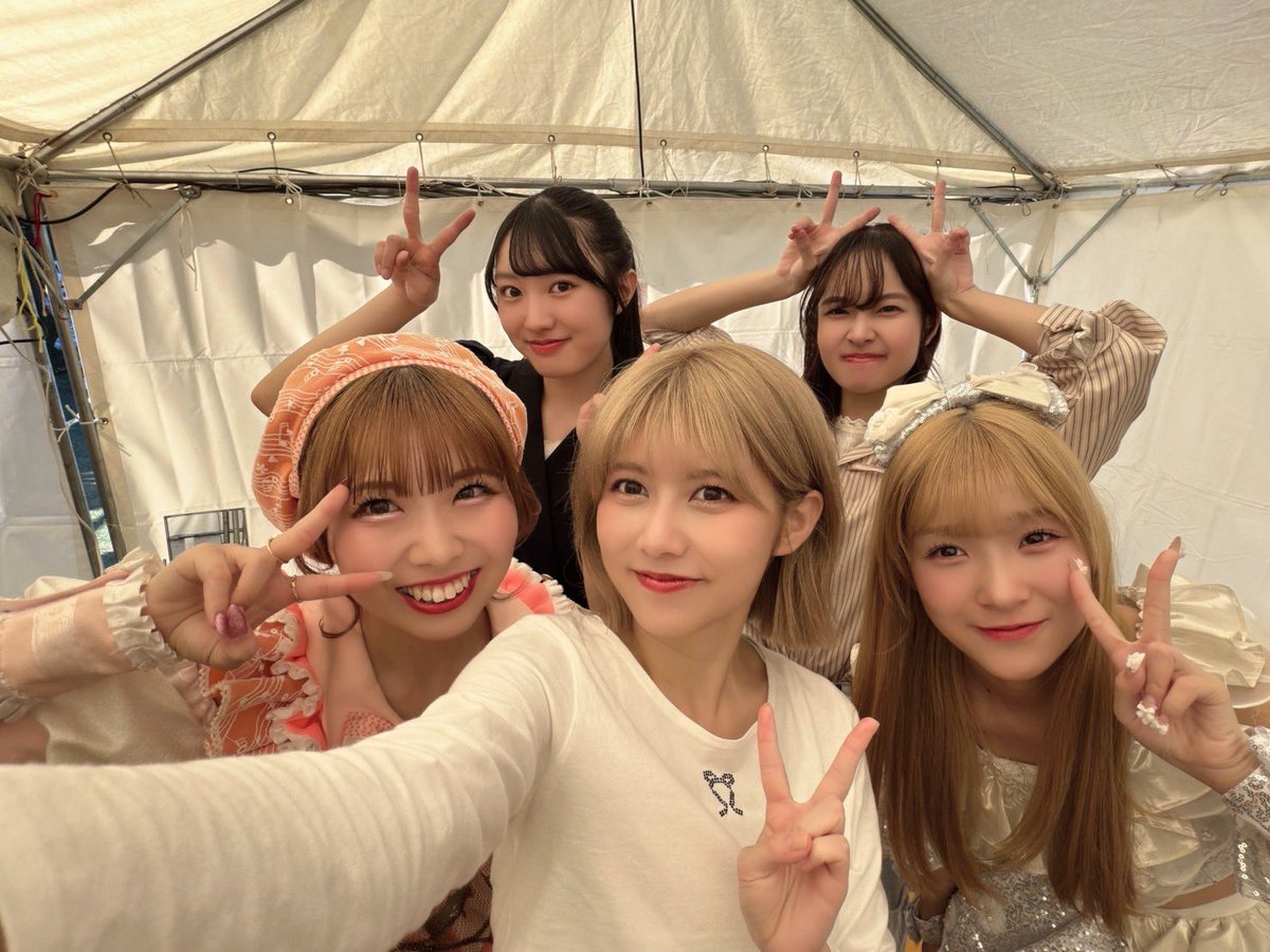 starnote_harima's tweet photo. こんこんこんこんこんこんこんこんこんこんにちはははははははははははははははははははは！

みんなで撮った~~~!!!!! https://t.co/rbgR523Vk5