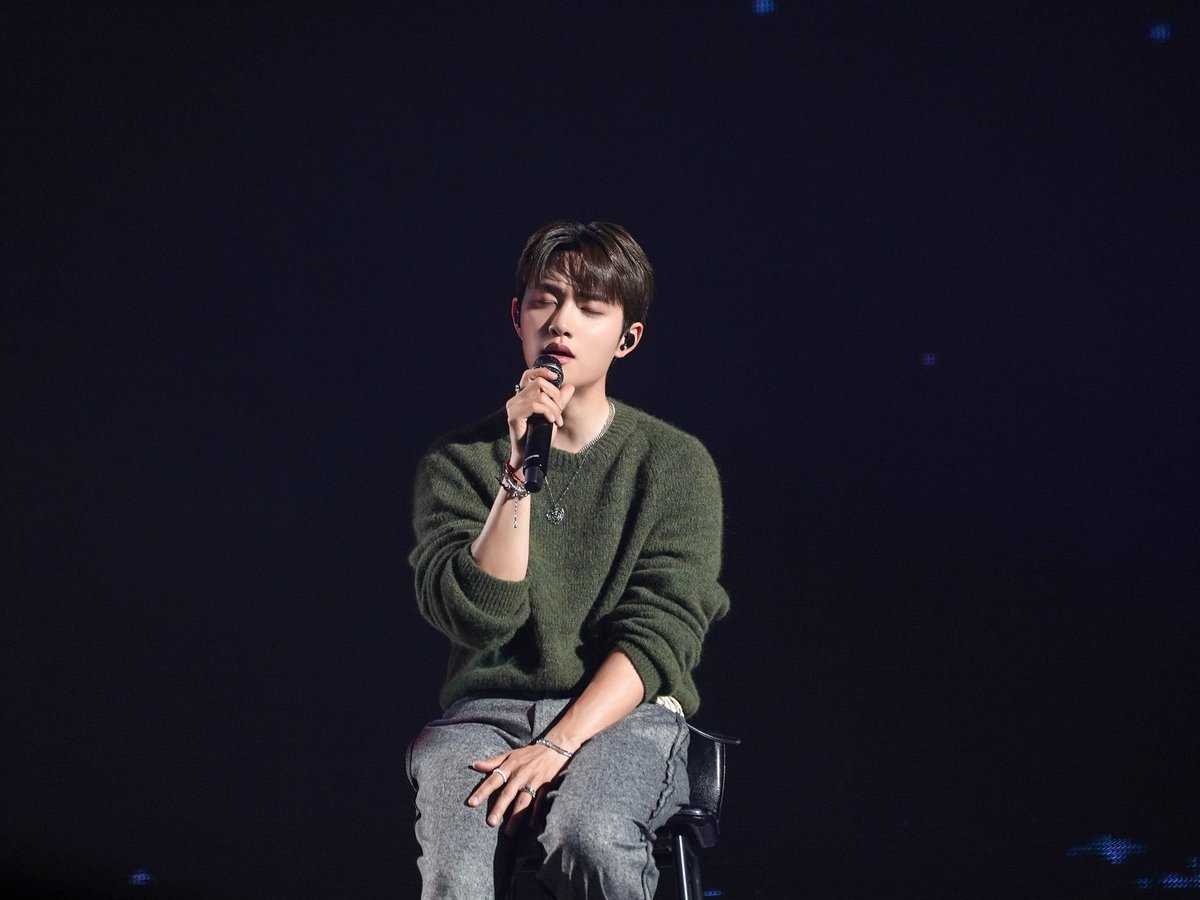 DOHKYUNGSOO_X's tweet photo. 2026-2027 DOH KYUNG SOO 
CONCERT TOUR [DAY OFF] IN SEOUL BEHIND PHOTO 📸

🔗 https://t.co/j2BAXlH27f

#도경수 #DOHKYUNGSOO
#DAY_OFF https://t.co/K74usVenGQ