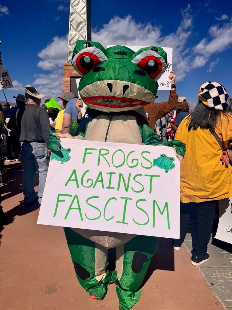 PEITRX's tweet photo. @JesseBWatters THIS is why the word RETARDED is making a comeback. https://t.co/efNhPtLwTt