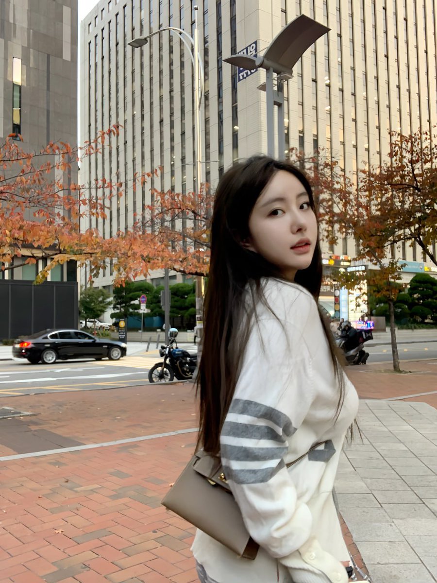 pati_canon's tweet photo. 인천에 계신 분들, 좋아요와 팔로우 부탁드려요~ ❤️😊 https://t.co/Ct52wensrr
