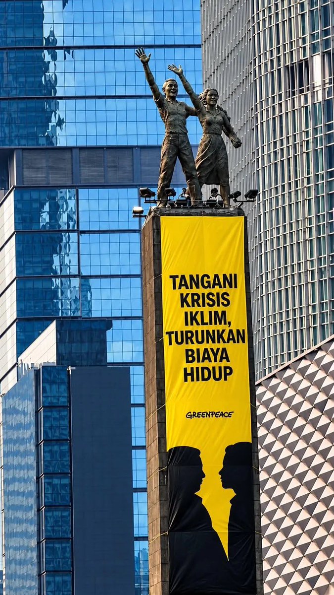 AzzamIzzulhaq's tweet photo. Terima kasih @GreenpeaceID. Stay safe.

Shout-out akun threads Kak (at)monicaherdila https://t.co/UzlLwlfhjA