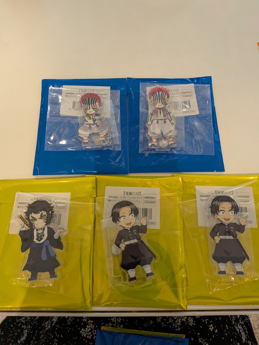 tsunakan_get's tweet photo. 【交換】鬼滅の刃 ufotable  cafe DINING 繋がる アクスタ 無限城編

譲・獪岳 村田

求・善逸 炭治郎

ただ今ヒロマにおります。
検索からでもお気軽にどうか宜しくお願い致します https://t.co/vBEgHzo2pb
