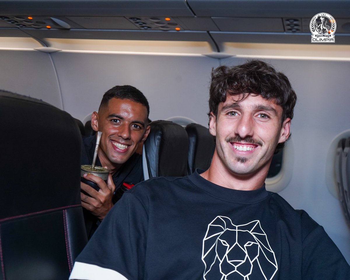 CDOlimpia's tweet photo. Leones en las alturas. 🛬
Las tierras costarricenses, listas para recibir al Club Olimpia Deportivo. 👋🏻🇨🇷 https://t.co/y7sZZEEOUk