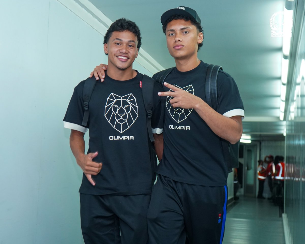 CDOlimpia's tweet photo. Leones en las alturas. 🛬
Las tierras costarricenses, listas para recibir al Club Olimpia Deportivo. 👋🏻🇨🇷 https://t.co/y7sZZEEOUk