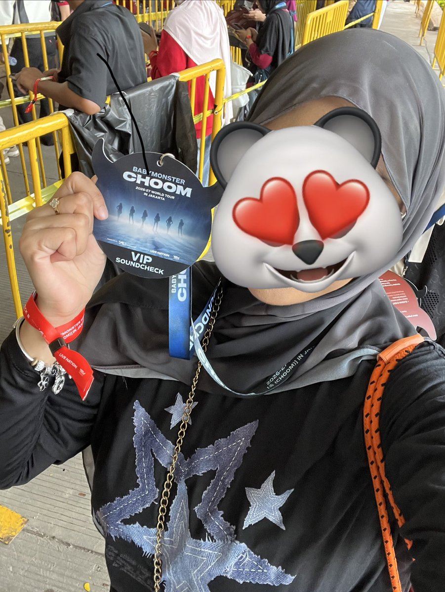 whatzushy's tweet photo. 17.10.26😈❤️🔥

#CHOOMinJAKARTA
#BABYMONSTER #베이비몬스터 https://t.co/Z8eKZO0foR