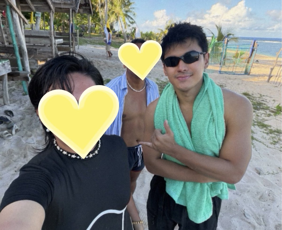 caraaalv's tweet photo. #DustinYu spotted! 🤙🏽 yesterday pa ata ‘to https://t.co/9b7rXeoNGC