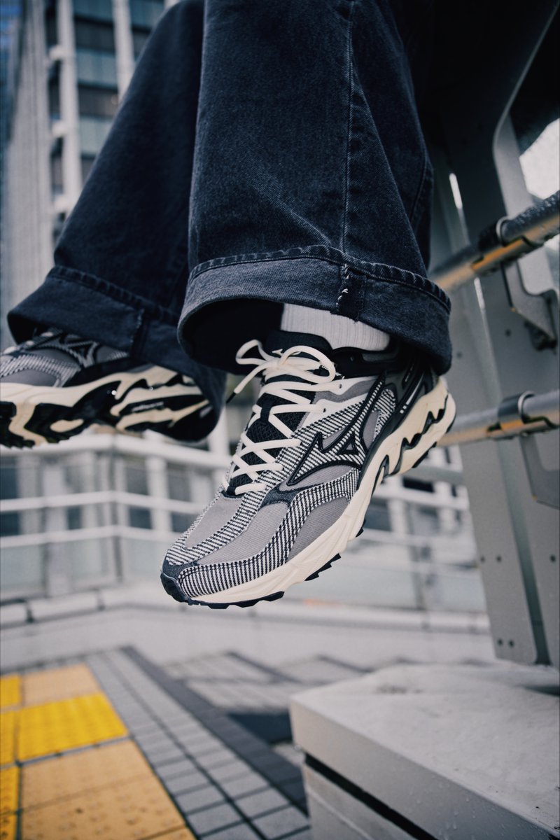 KicksLab_jp's tweet photo. 【 New Arrivals l 新入荷 】MIZUNO l “WAVE MG4 LS × SEAN WOTHERSPOON” -JAPAN EXCLUSIVE- Light Gray/Off White/Black l Available on the October 30th in Store and Online Store. #KICKSLAB #キックスラボ

商品詳細はこちら▼
https://t.co/6KqlhWFv2x https://t.co/SVBHDhzEhe