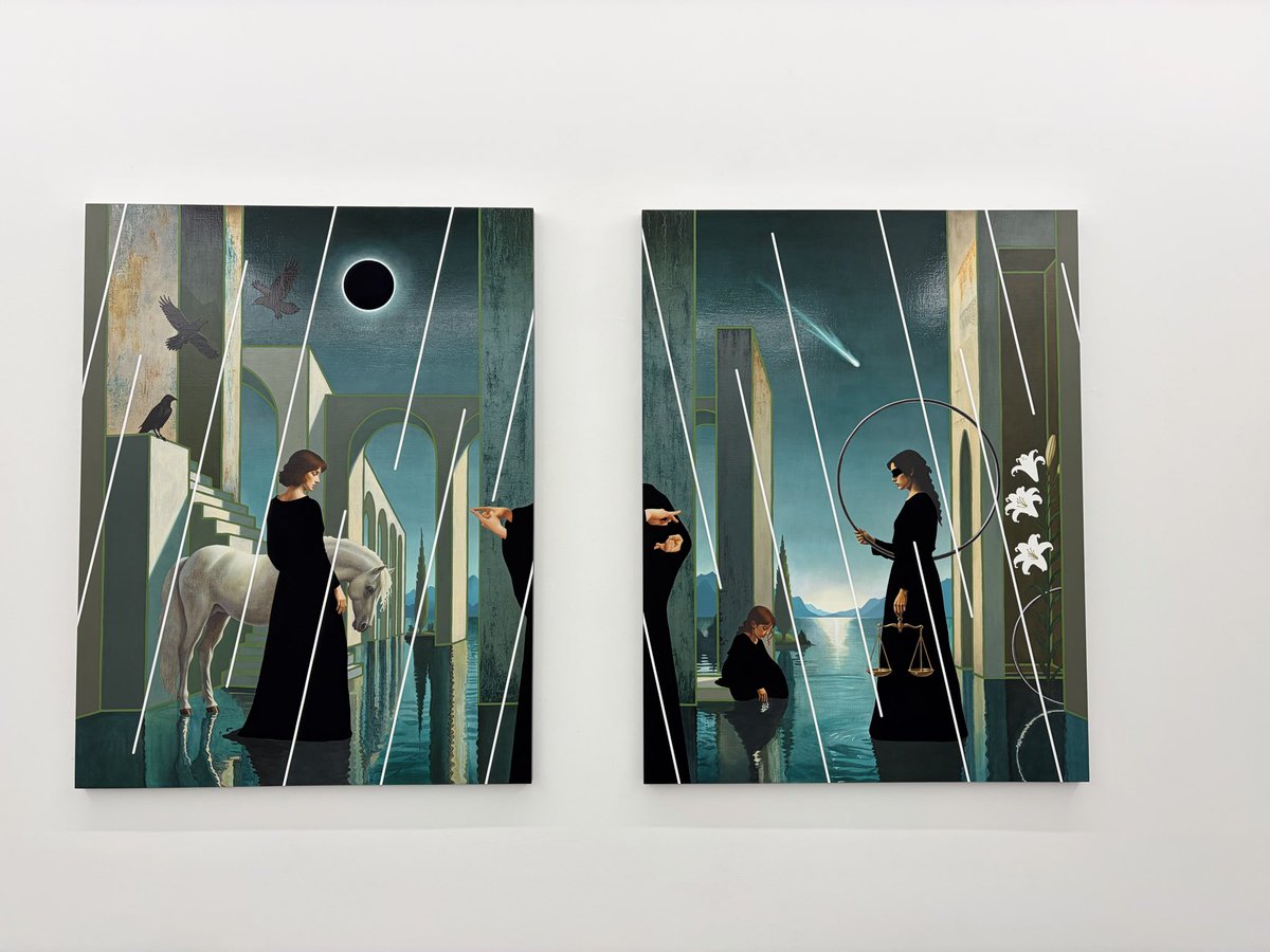 itotonbo01's tweet photo. 明治神宮前
「九曜」
小森紀綱
2026/10/24まで

西洋絵画、宗教、天文学のレイヤーが舞台のように重なる。今回はインド天文学九曜が主なテーマ。雨のように降り注ぐ白い線は彗星の軌跡のよう。2年ぶりの個展、素晴らしかった。 https://t.co/nxjoyBXfhn