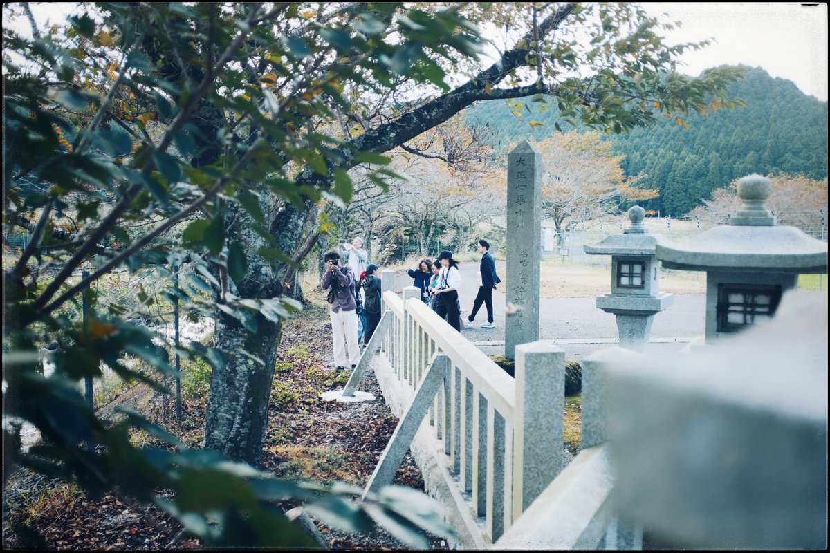 uesamaugo's tweet photo. 日曜は、市の市民発信の講座に。市内の田舎？の山内地区で懐かしい共同体が機能するような町へ。当日は小さな秋祭りイベント？をやってて、氏神様の神社さんはきれいに整っていて生きている...感じがした。 https://t.co/BJjvQ1fDFs