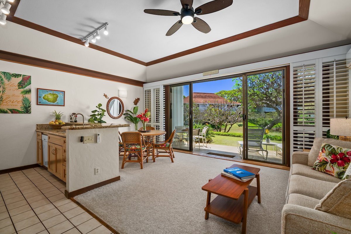 HawaiiLife's tweet photo. Just listed by Lynda Gill, R(S) is 2253 Poipu Rd 58 in Koloa, Kauai for $295,000.

https://t.co/7ZSNjMNdoM

This renovated 1BD/1BA leasehold condo at Kiahuna Plantation offers 640 square feet of living space, ground-floor access, and a lanai that opens directly onto the lawn. https://t.co/rTzZgVZWyo