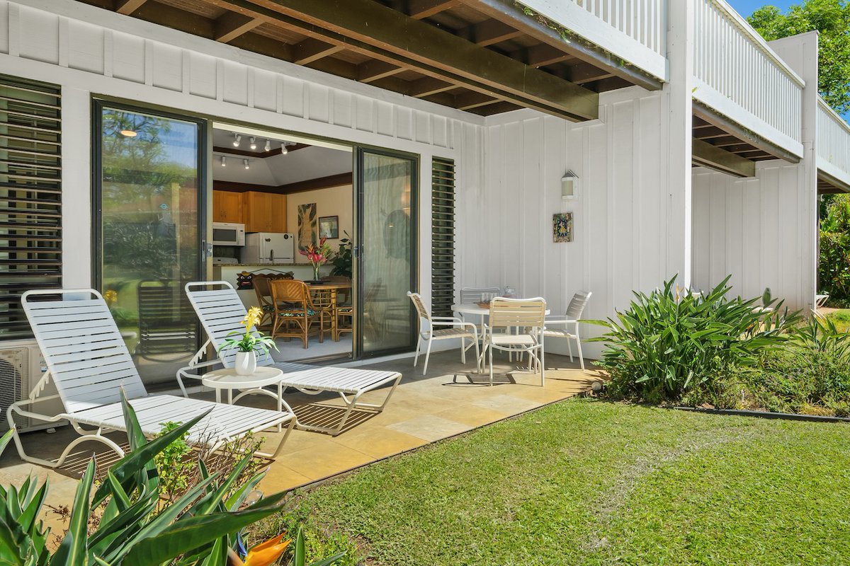 HawaiiLife's tweet photo. Just listed by Lynda Gill, R(S) is 2253 Poipu Rd 58 in Koloa, Kauai for $295,000.

https://t.co/7ZSNjMNdoM

This renovated 1BD/1BA leasehold condo at Kiahuna Plantation offers 640 square feet of living space, ground-floor access, and a lanai that opens directly onto the lawn. https://t.co/rTzZgVZWyo