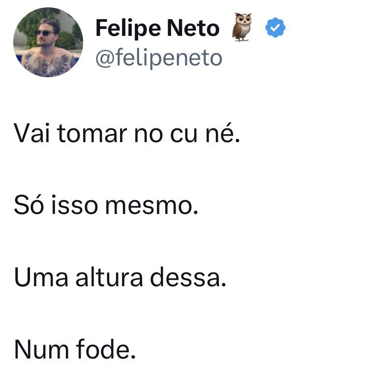Fernandomarxk's tweet photo. A militância de esquerda é tão perturbada da cabeça que está agredindo o Felca pelo simples fato do vídeo dele ser algo de cunho pessoal e não político. Eles pregam sensibilidade mas são os mais insensíveis e arrogantes. 

Até entenderia a revolta caso ele tivesse atacado o Lula ou algo do tipo.

Você militante, seja de esquerda ou de direita, ninguém é obrigado a concordar com seu posicionamento político. Saiam da bolha, todo radicalismo é incoerente.
