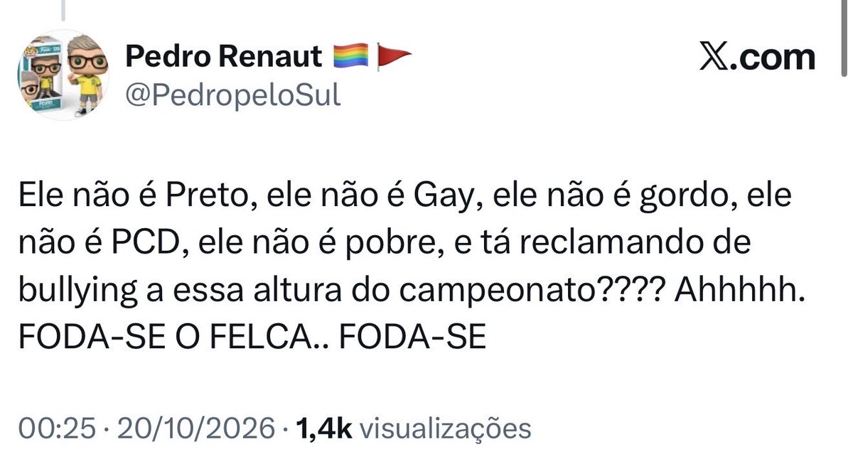 Fernandomarxk's tweet photo. A militância de esquerda é tão perturbada da cabeça que está agredindo o Felca pelo simples fato do vídeo dele ser algo de cunho pessoal e não político. Eles pregam sensibilidade mas são os mais insensíveis e arrogantes. 

Até entenderia a revolta caso ele tivesse atacado o Lula ou algo do tipo.

Você militante, seja de esquerda ou de direita, ninguém é obrigado a concordar com seu posicionamento político. Saiam da bolha, todo radicalismo é incoerente.
