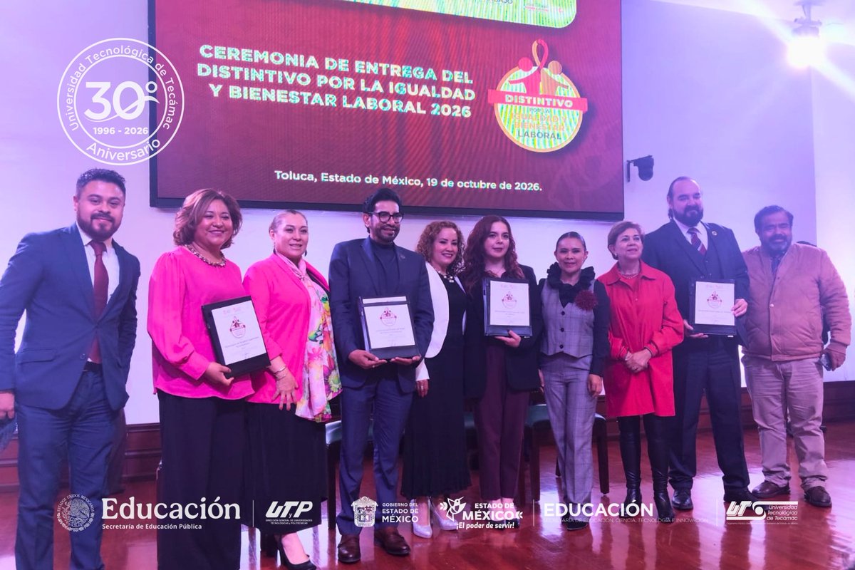 UTTECoficial's tweet photo. 🏅 La UTTEC recibió del Gobierno del Estado de México el Distintivo por la Igualdad y Bienestar Laboral, Nivel 1. ¡Seguimos construyendo espacios incluyentes, libres de violencia y discriminación! 💚🦉
#SomosUTTEC #OrgulloUTTEC #IgualdadLaboral #BienestarLaboral https://t.co/0j2070Gaio