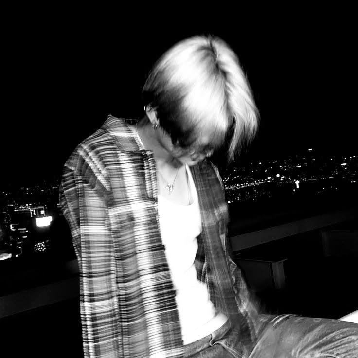 fruitcuplinos's tweet photo. »»intro
•17 yrs
•kpop stan
•korean & french
•lowk shrtwt and edrtwt
•en- & txt ult
•i luv my bf🤤
•fav song is bills by enhypen
dni
Melanie Martinez fans
koreaboos
ppl under 15
#ENHYPEN #introtwt #kpop #kpoptwt #kpopstan #tomorrowxtogether #moa #engene #intro https://t.co/wAavRwSKl2