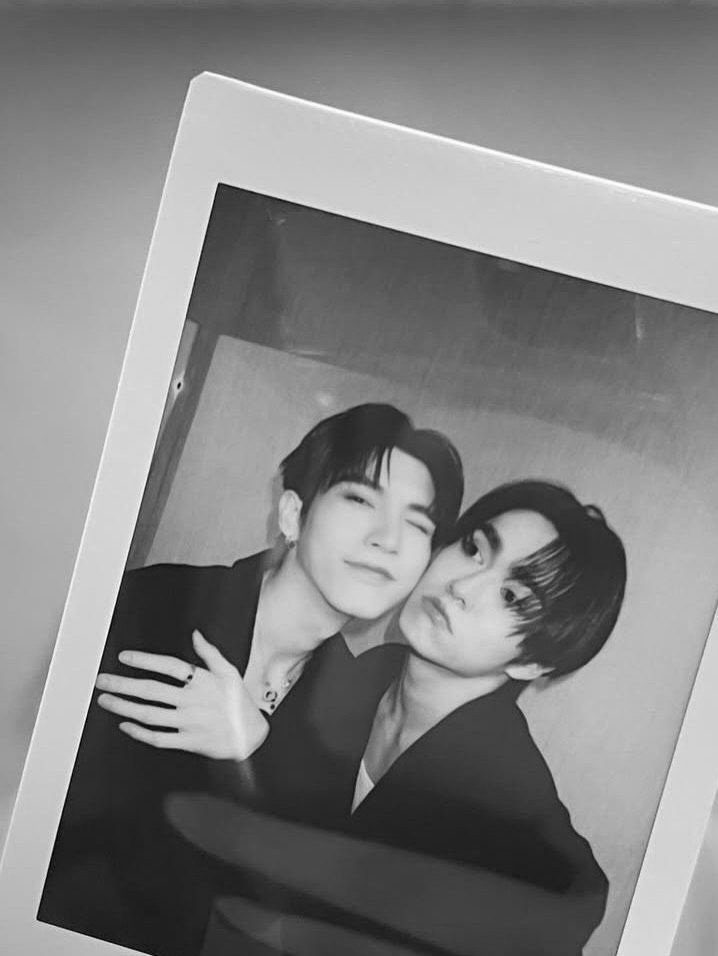 shazieology's tweet photo. my beloved #aouboom 🤍 https://t.co/SArS4J5M7F