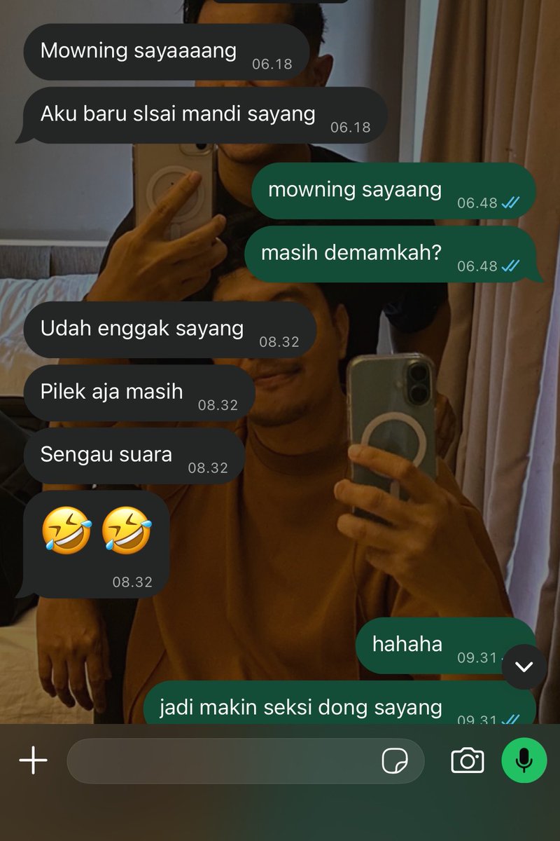 pantatbayi3's tweet photo. rutinitas orang pacaran pada umumnya, simple tapi bikin kuat ngadepin dunia yang sering bercanda ini https://t.co/DuwSyJNuC0