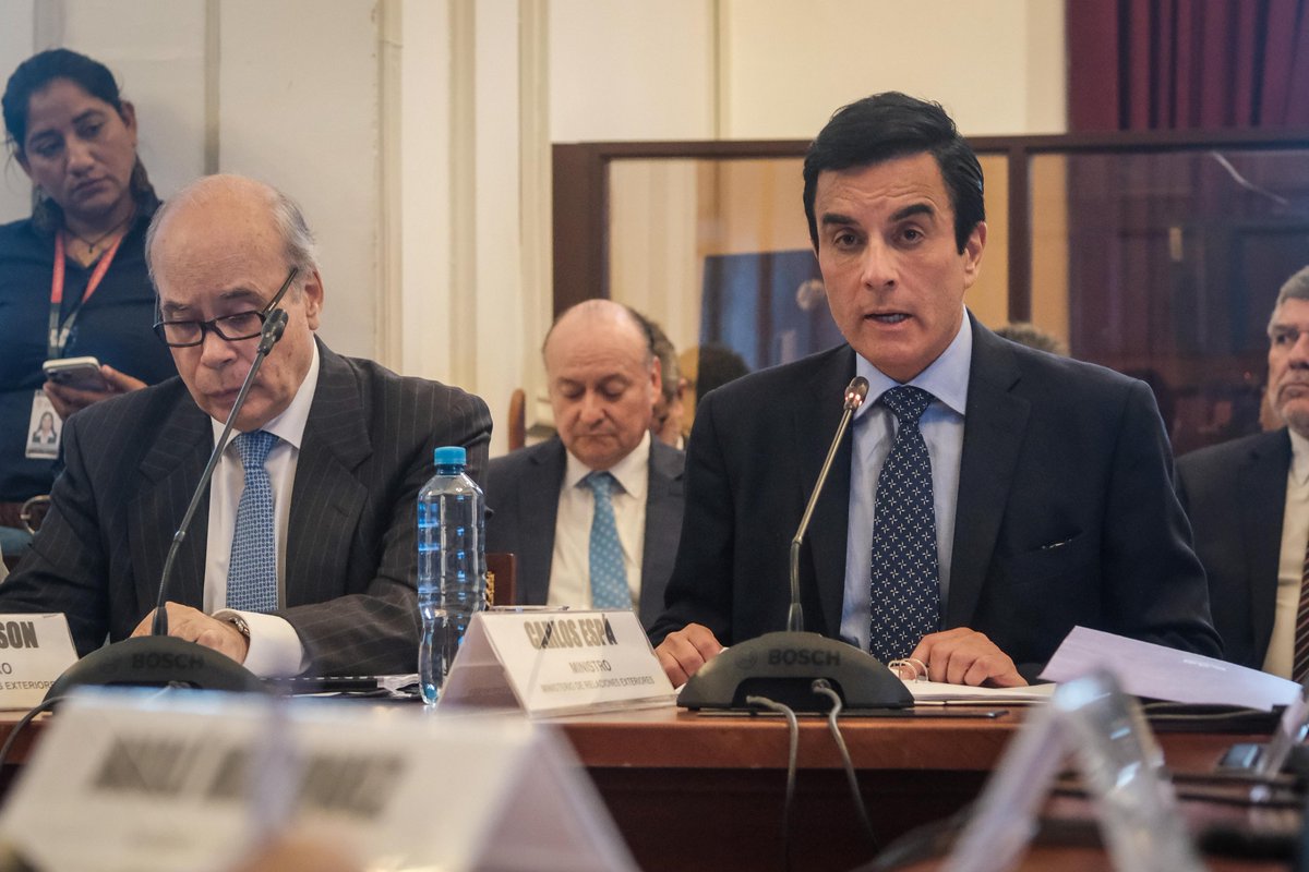 BankadaFP's tweet photo. 🚨ATENCIÓN | Nuestros diputados participaron en la sesión de la #ComisióndeConstitución en la que el canciller Carlos Espá informó sobre el Escudo de las Américas, como marco de cooperación internacional de lucha contra la delincuencia organizada trasnacional, entre otros temas. https://t.co/rXo46i7EP5