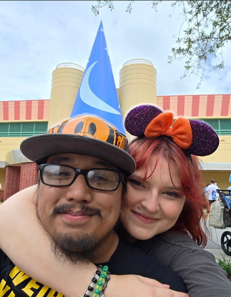 perfectpixie98's tweet photo. 365 days with you and I can't wait for more. I couldn't have asked for a better partner. You are everything I wished and dreamed for and more. I love you so much and my love for you continues to grow every day. Happy One Year Anniversary my Darling, The love of my life 🥰🥰🥰 https://t.co/Kj903lzJHB