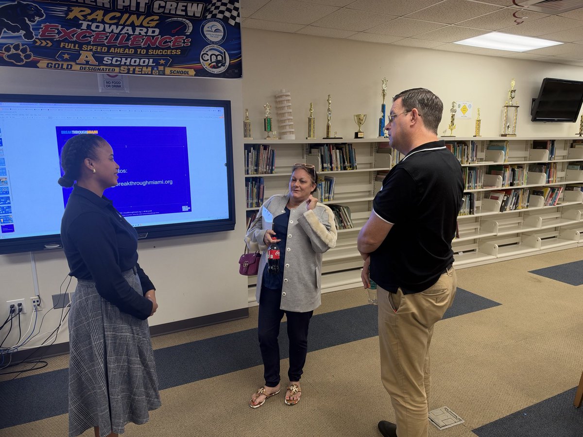 NorthDadeCML's tweet photo. Our fourth-grade parents received valuable information from the wonderful Breakthrough Miami Team this morning. We have many students who are thriving in this wonderful enrichment program! #excellence #partnership @MDCPS @miamimagnets @YeseniaAponte05 @MDCPSNorth https://t.co/xQJaCOwuBV