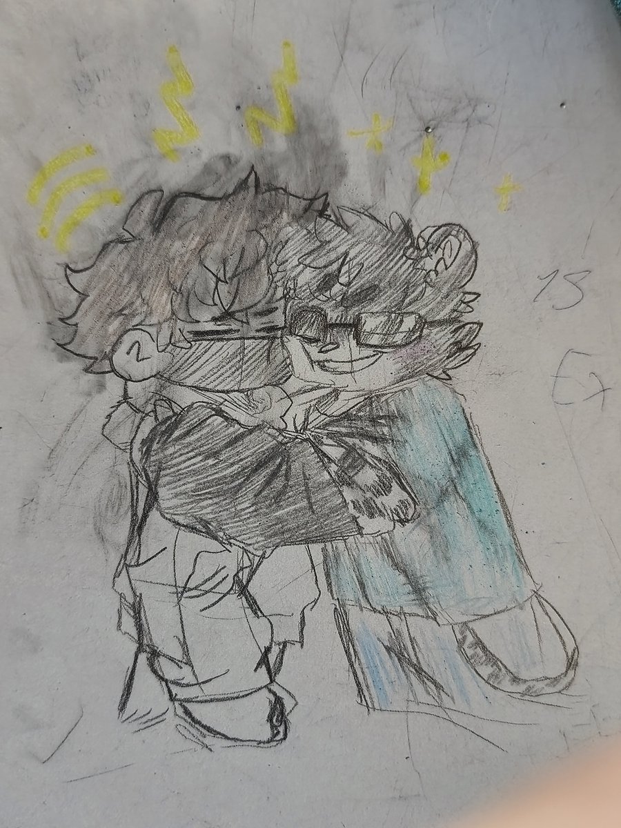 IMPACT089's tweet photo. Hice esto en mi pupitre, mañana lo pasaré a digital 🧹🧹🧹 https://t.co/PkzDPXsu8G