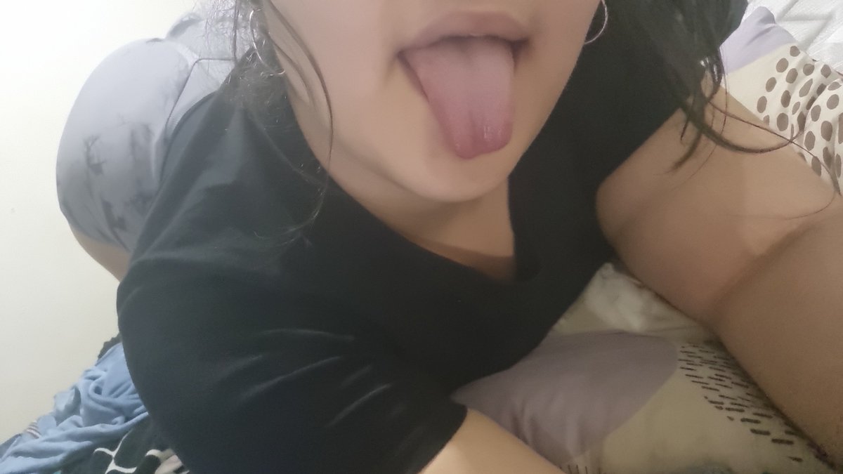 Damip000o's tweet photo. Y si les babeo la tula hasta los cocos 🙇🏻‍♀️😼😜 https://t.co/2G6oFrCViU
