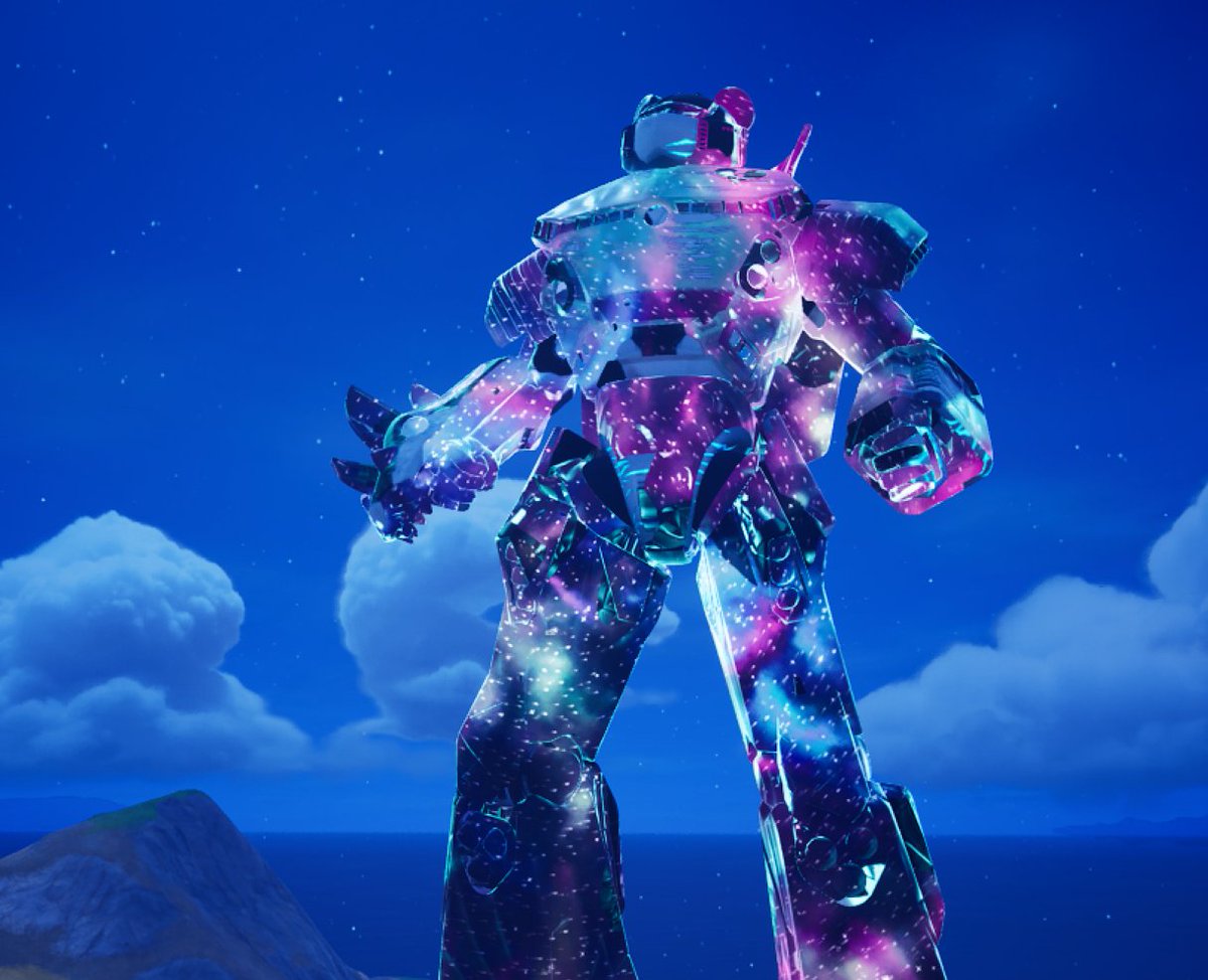 ArtemisCatbat's tweet photo. fortnite crew skins after 6 months https://t.co/8SmEmHaS2v