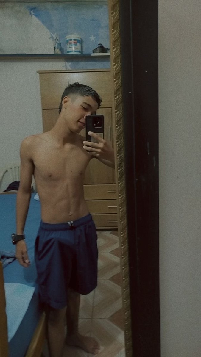 DubanPuert65335's tweet photo. 🍆🔥 https://t.co/Iv0VHJjDDN