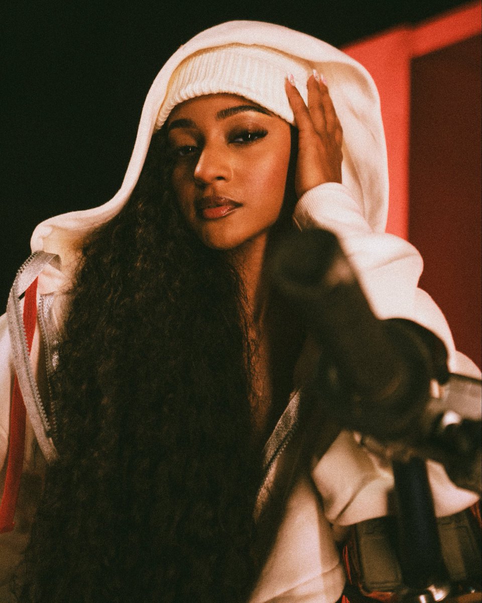 ajcollinsart's tweet photo. TAYLOR JASMINE
Shot on 35mm🎞️
📸: @ajcollinsart https://t.co/cxnsxXqcQV