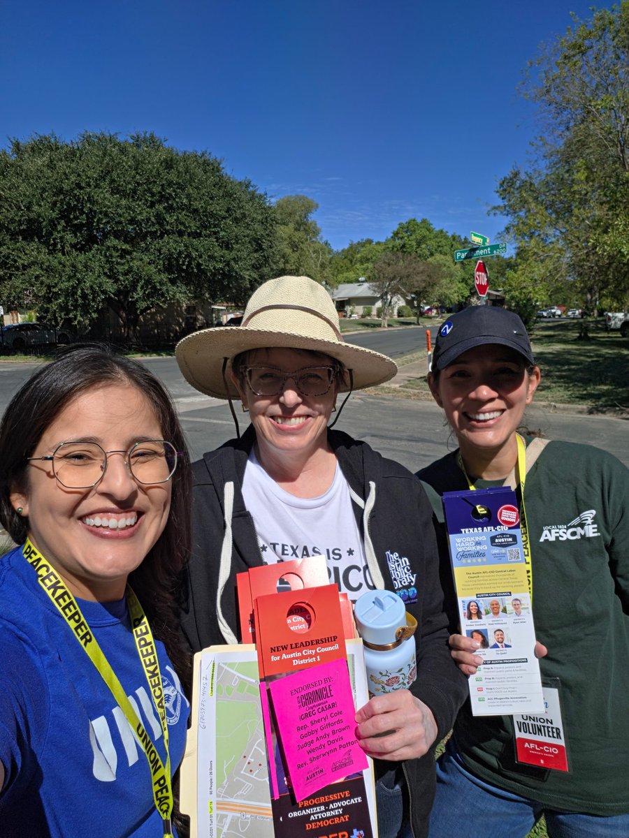 AFSCME's tweet photo. AFSCME members are hitting the streets, connecting with neighbors, and putting their solidarity into action. As union members, we know the value of using our voice. Now, it’s time to take that same collective power to the polls. 

Make a plan to vote: https://t.co/iSw5Tya7DU https://t.co/15QkBq0FJe