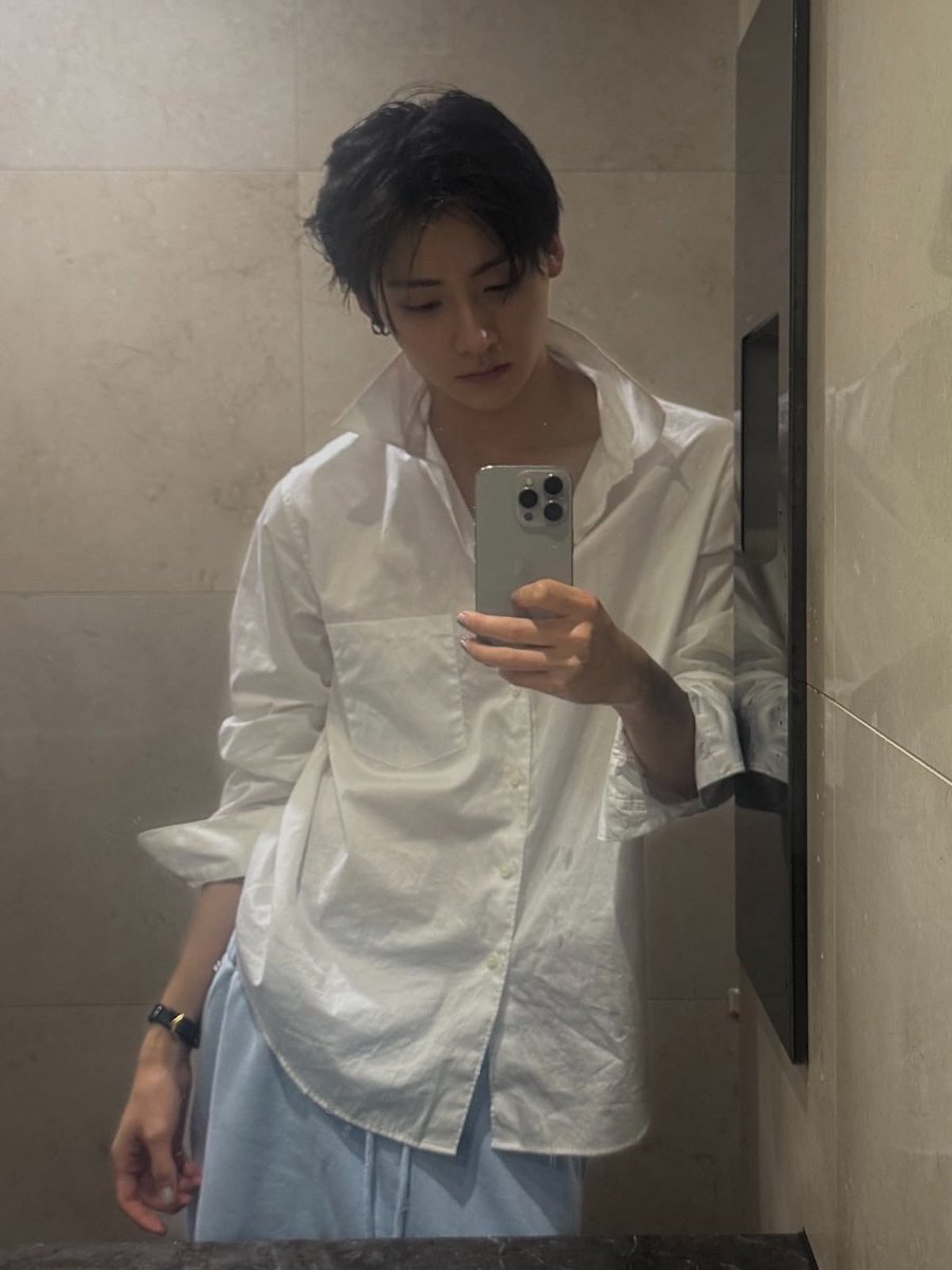 ieatsangwon's tweet photo. #NeedHim https://t.co/a5XKlO73od