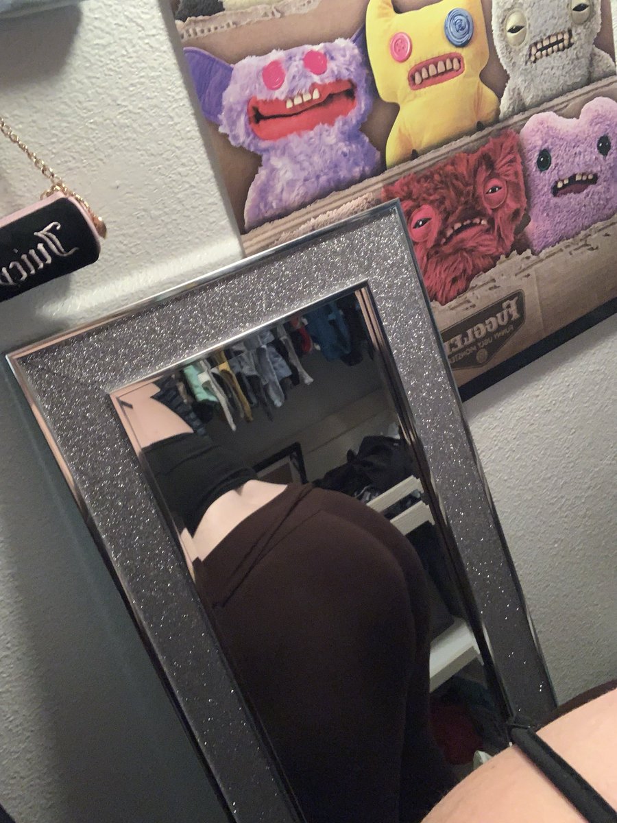 purelyblyss's tweet photo. do y’all like fugglers ? 🙈 

#fuggler #PAWG #nsfw https://t.co/Sm3P3GZ1el