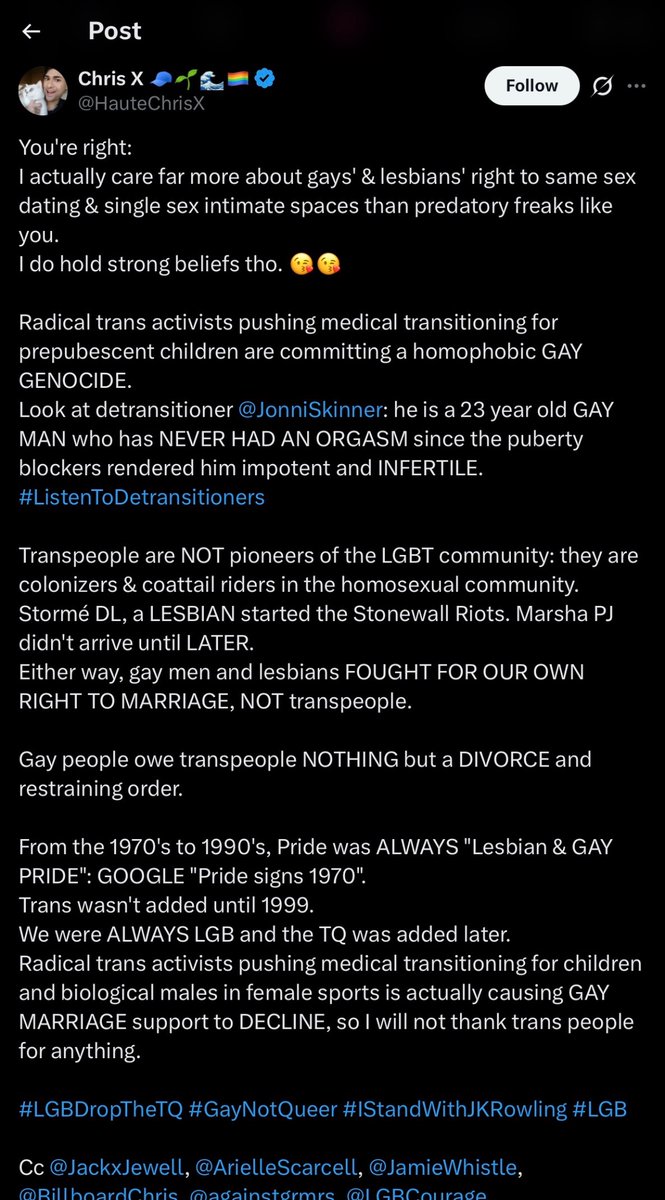 missb1tchxo's tweet photo. @HauteChrisX @kimpetras He’s a transphobe, ladies. Don’t even waste your time on this loser 😂 https://t.co/O5Bf3nF8cx